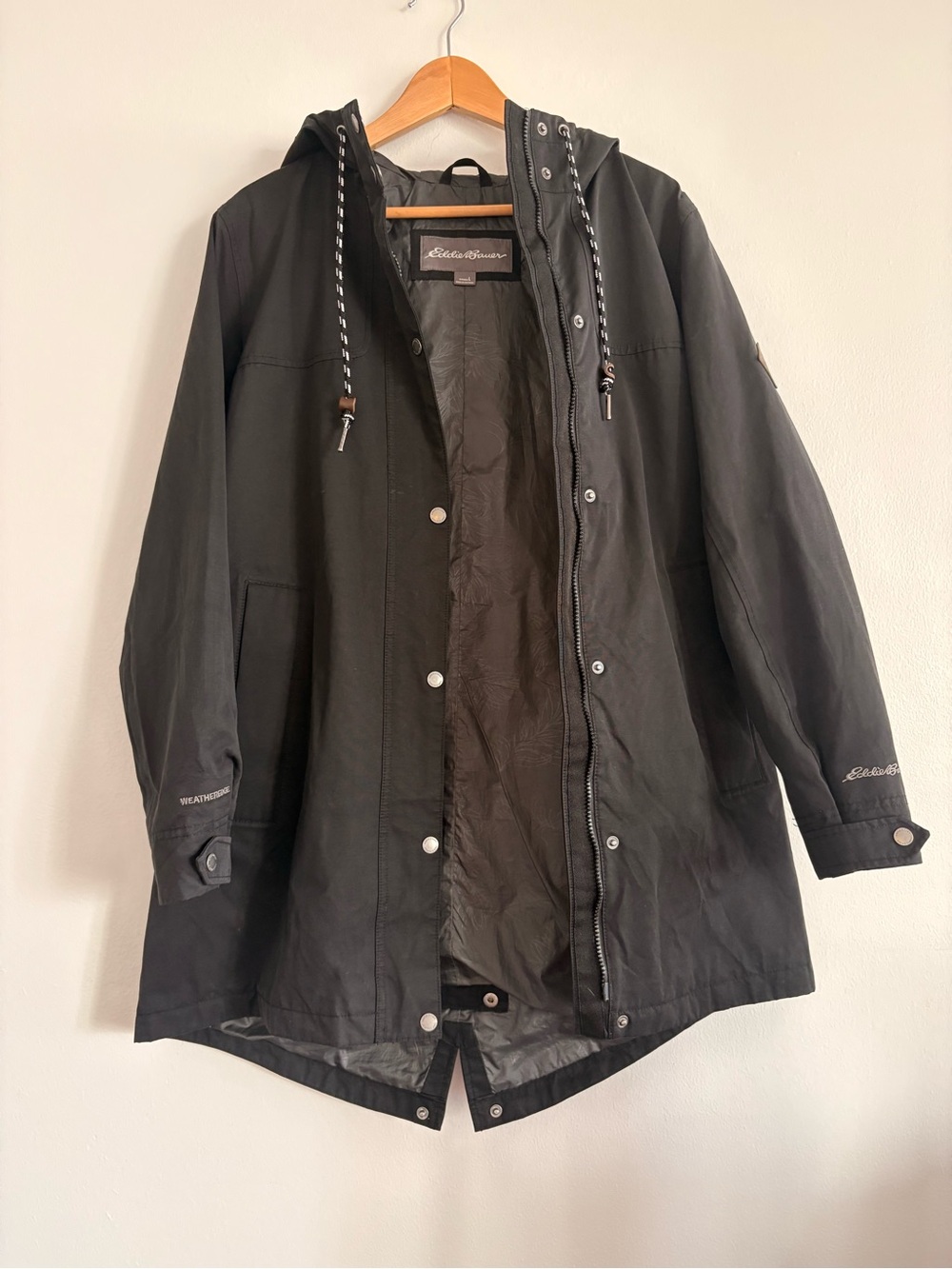 Eddie Bauer WeatherEdge Black Hooded Rain Jacket Women’s Large Waterproof Coat